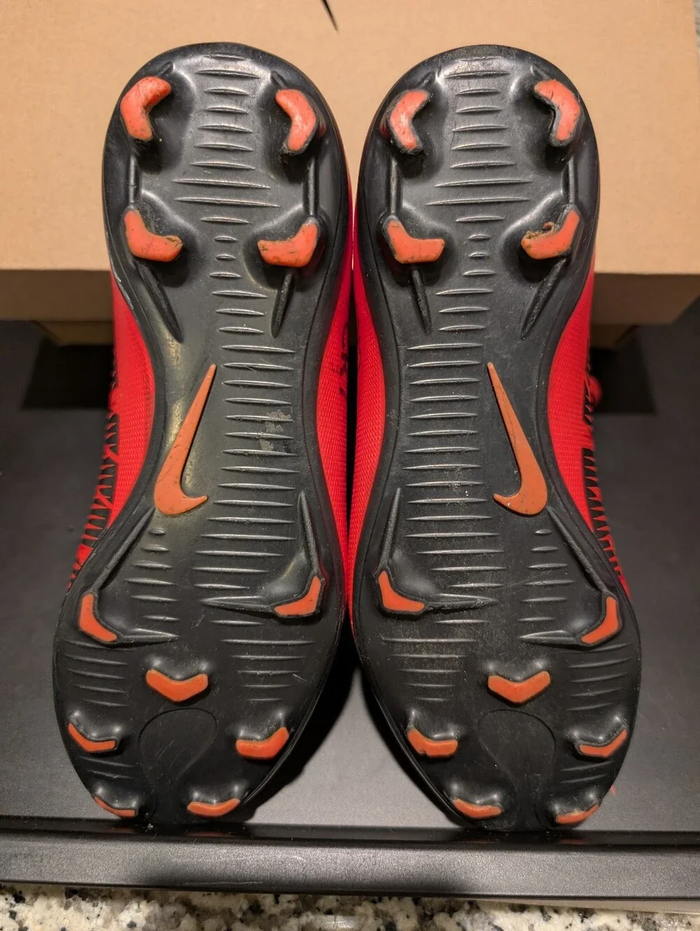 Nike Mercurial Vapor XI FG Fire Ronaldo.